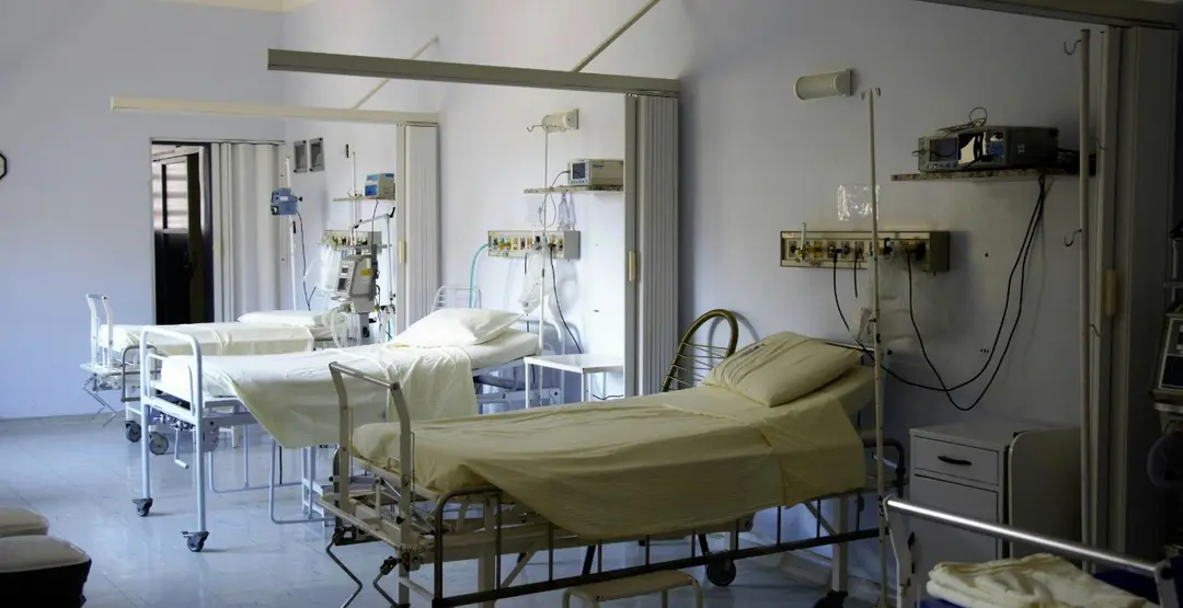 打工人因伤病无法上班时，如何保障工作和生活？