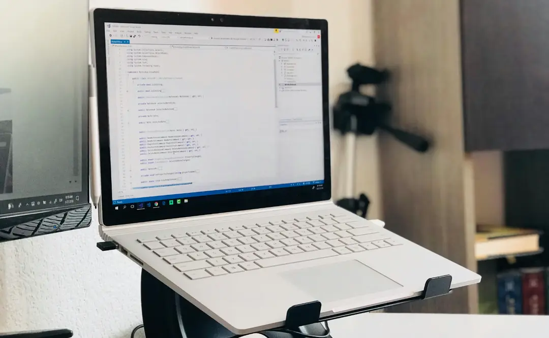 为哪吒探针增加访问控制和简单防御